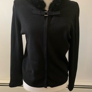 🤩3 FOR $15 Joseph A button down sweater